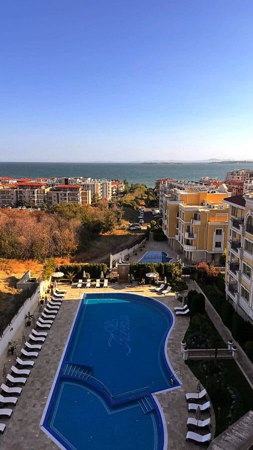 Luxuriöse Zwei-Schlafzimmer-Wohnung mit Panoramablick in Sveti Vlas