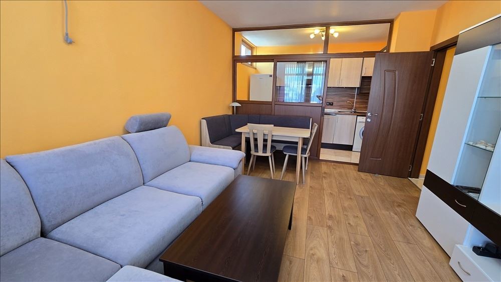 Zweizimmerwohnung ohne Instandhaltungsgebühr in Sarafovo – nach einer Auffrischungsrenovierung
