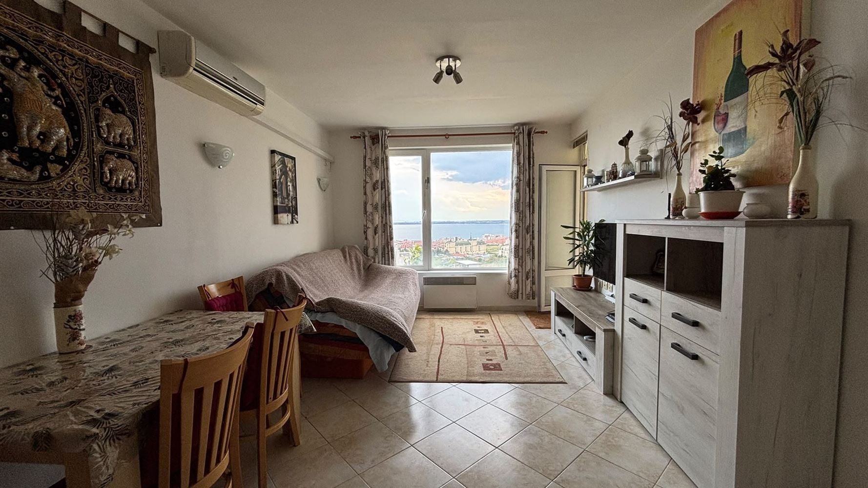 Wohnung mit einem Schlafzimmer und Meerblick in Sveti Vlas – ohne Instandhaltungsgebühr, mit Parkplatz, bezugsfertig