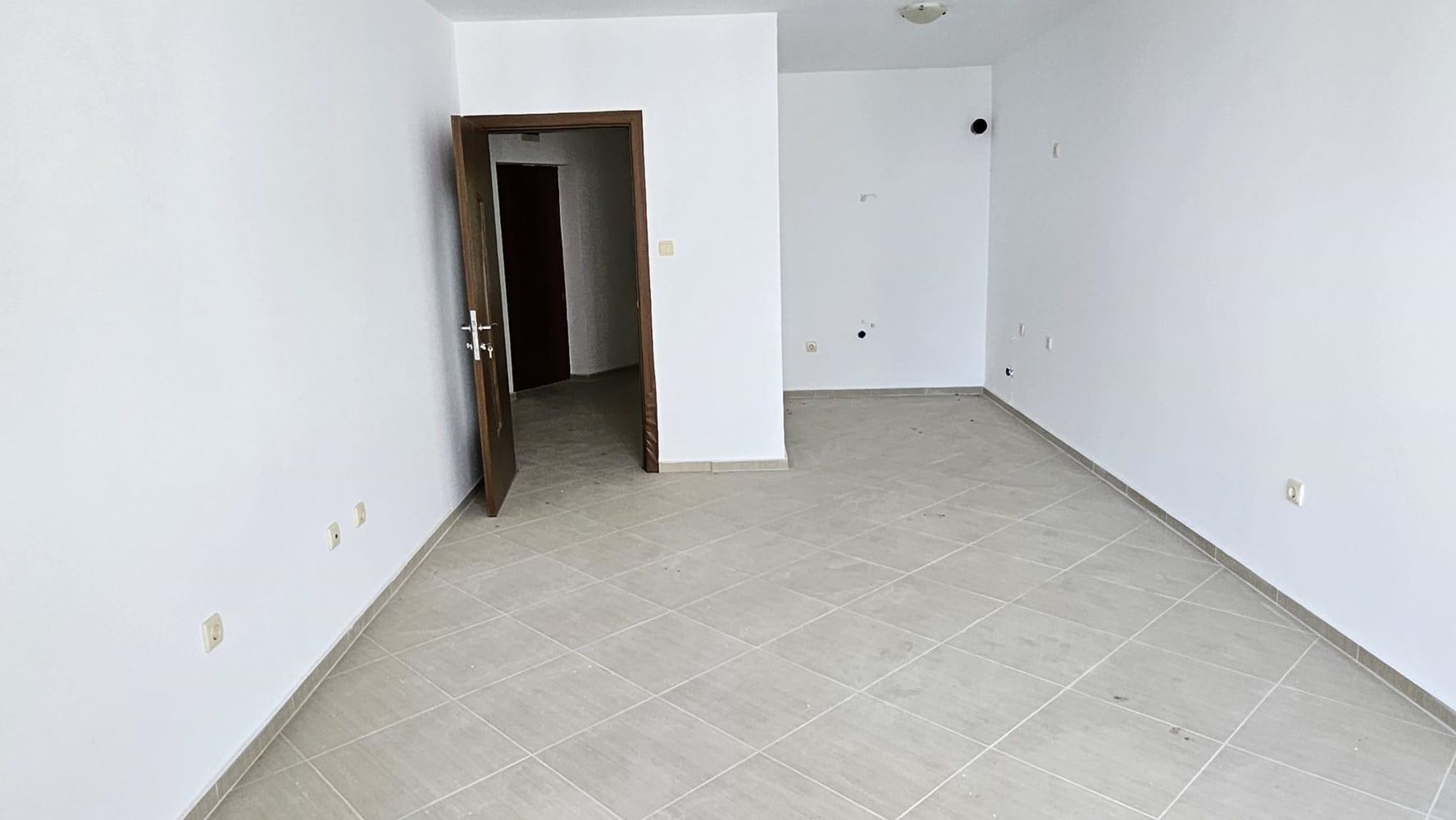 Wohnung mit einem Schlafzimmer und Meerblick in Ahtopol – nur 50 Meter vom Strand entfernt, ohne Hausverwaltungsgebühr