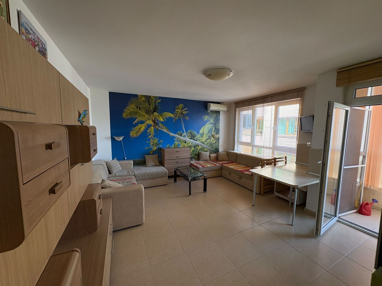 Möblierte Studio-Wohnung 200 Meter vom Meer entfernt in Pomorie – ausgezeichnete Lage und Komfort