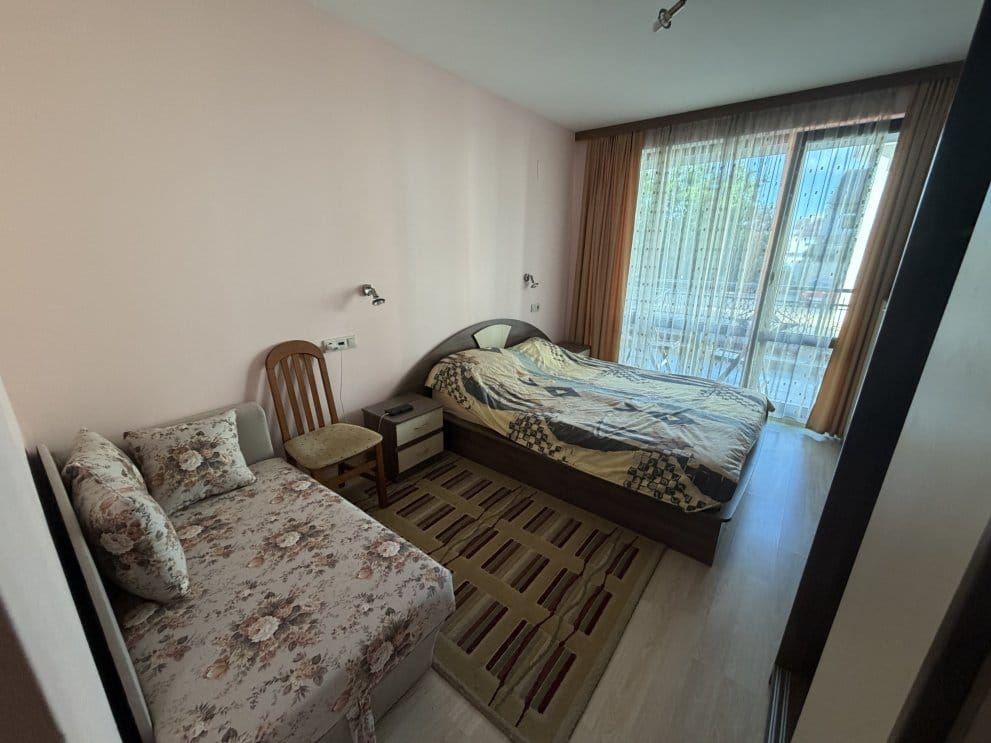 Wohnung mit einem Schlafzimmer in einer modernen Anlage mit Annehmlichkeiten in Ravda