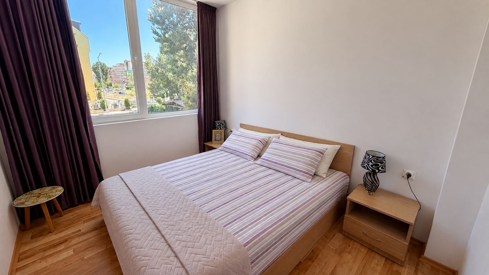 Gemütliche Wohnung mit einem Schlafzimmer und Poolblick in einer ruhigen Gegend von Sonnenstrand