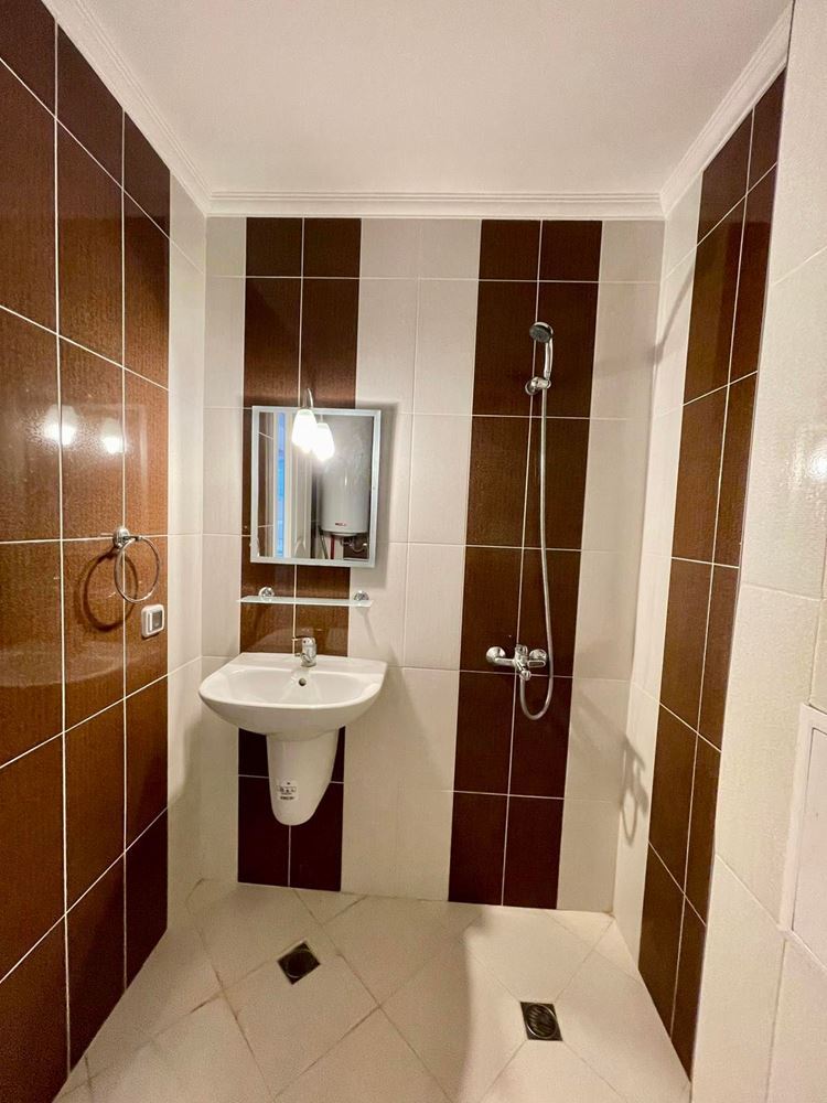 Gemütliche Zweizimmerwohnung mit Poolblick in einer ruhigen Wohnanlage in Sonnenstrand