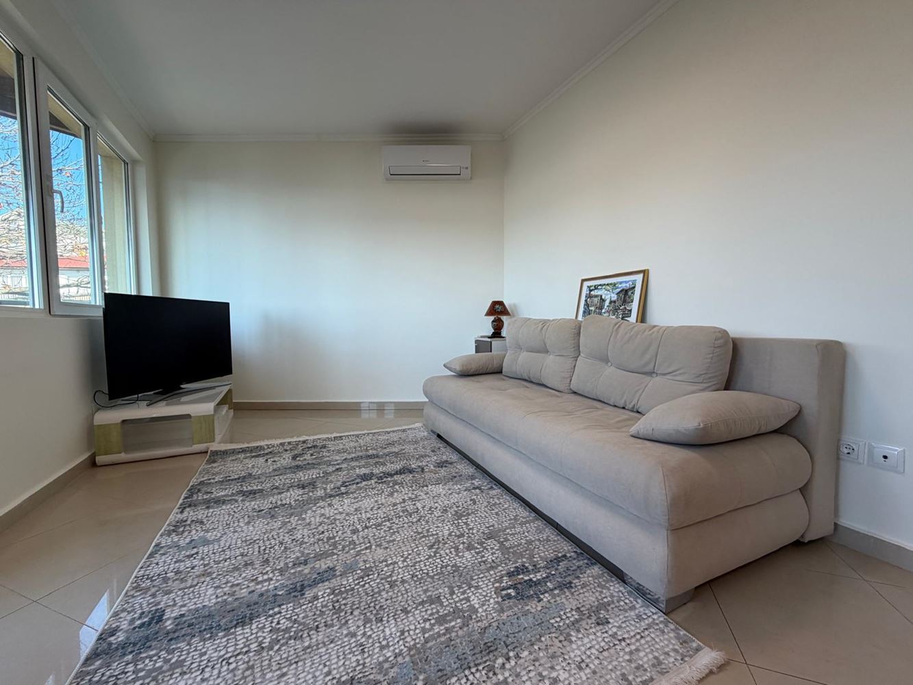 Meeresnähe, Gemütlichkeit und Komfort in Sveti Vlas – Zweizimmerwohnung bereit zum Einziehen oder als Investition