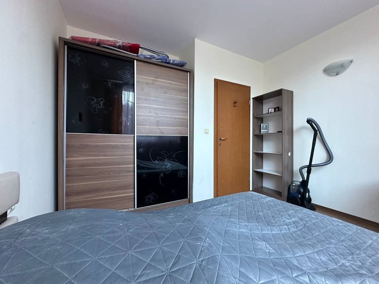 Gemütliche Zweizimmerwohnung in Ravda mit direktem Zugang zum Poolbereich