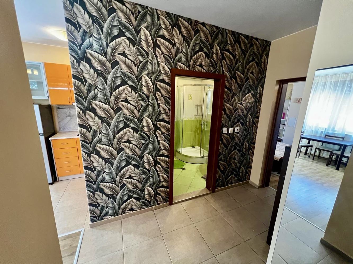 Gemütliche Wohnung mit einem Schlafzimmer in Sarafovo – eigener Eingang, keine Wartungsgebühr, ideal für ganzjähriges Wohnen