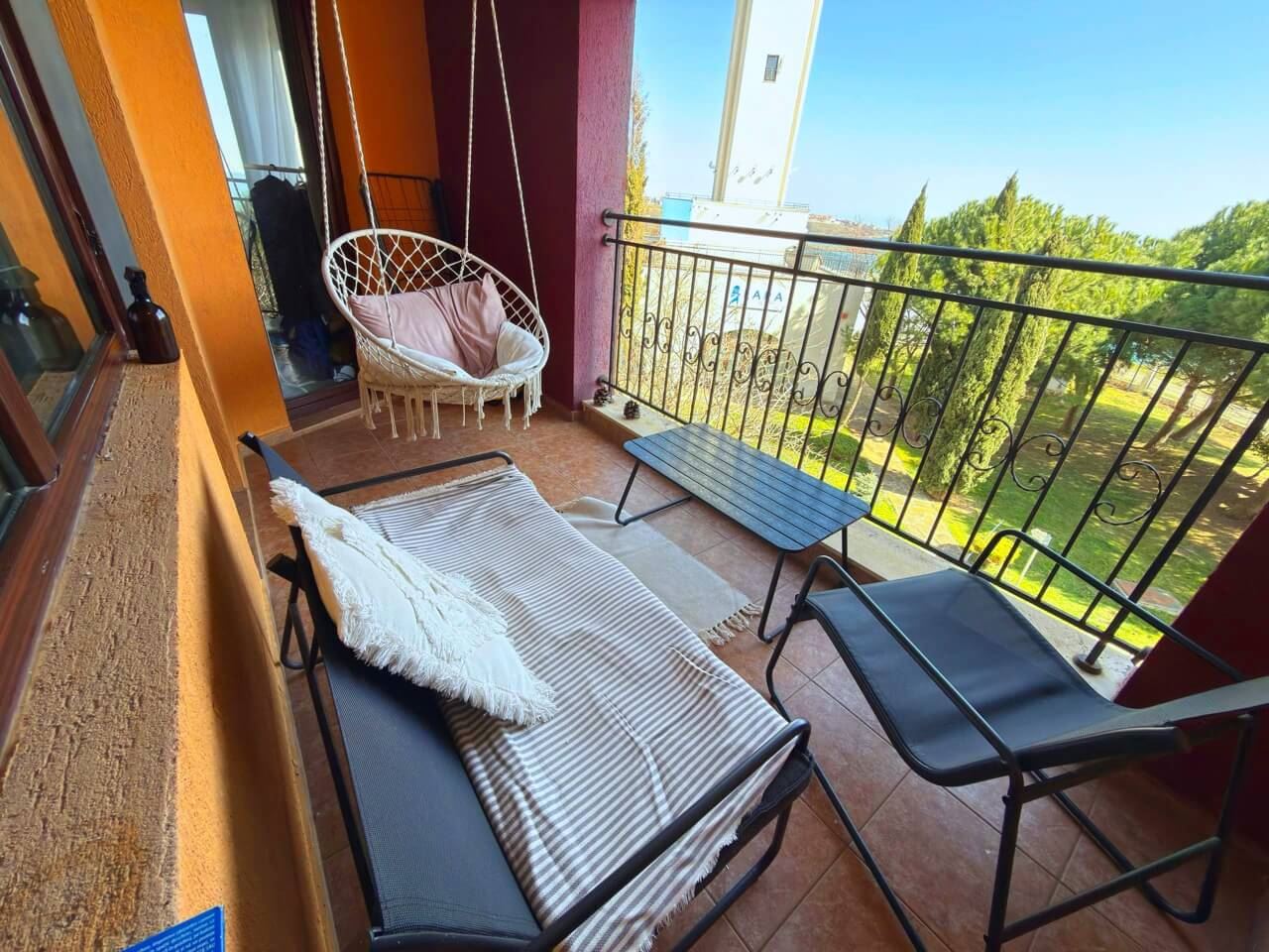 Geräumige Drei-Zimmer-Wohnung mit direktem Meerblick in Aheloy – Komfort, Luxus und familienfreundliches Wohnen