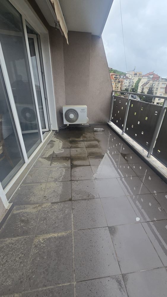 Großes Studio in Sveti Vlas mit hervorragender Fläche, praktischer Lage und bezugsfertig