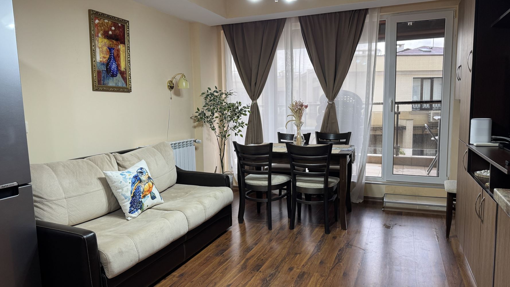2-Zimmer-Wohnung in der Altstadt von Pomorie – ohne Wartungsgebühr, ausgezeichnete Immobilie in einer malerischen Lage