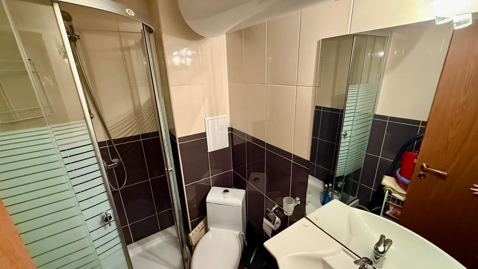 3-Zimmer-Wohnung in erster Meereslinie in Nessebar – Großzügigkeit, zwei Schlafzimmer und das Meer direkt vor der Anlage