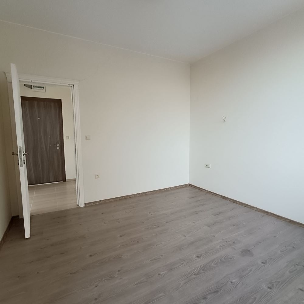 2-Zimmer-Wohnung in erster Meereslinie in Ravda mit Panoramameerblick