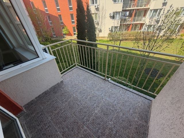 Geräumige Einzimmerwohnung in einer grünen Oase in Sonnenstrand – ideal für Urlaub und Investition