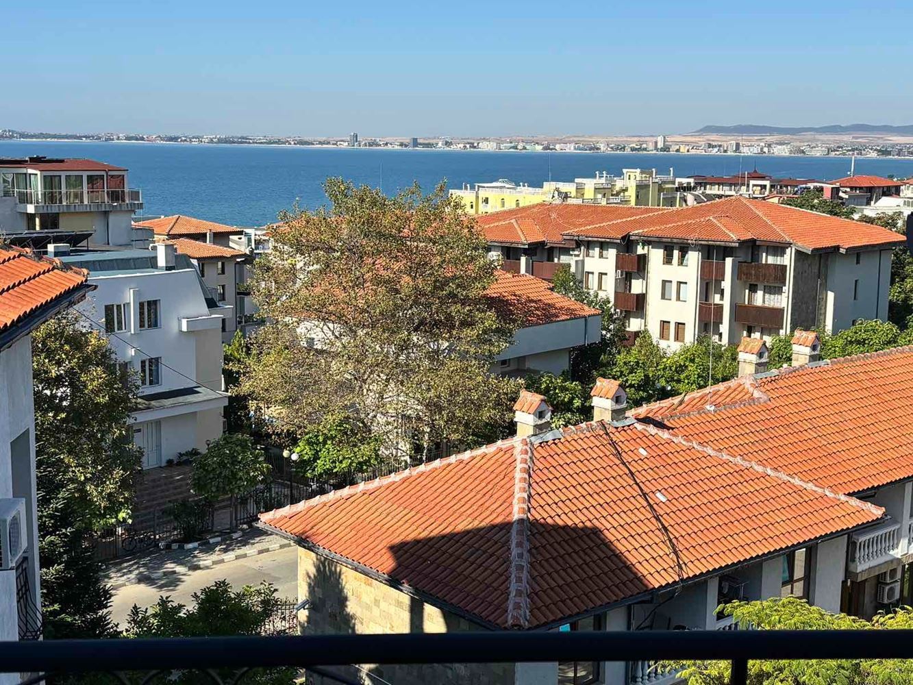 Gemütliche 2-Zimmer-Wohnung mit Panoramablick auf das Meer in Sveti Vlas
