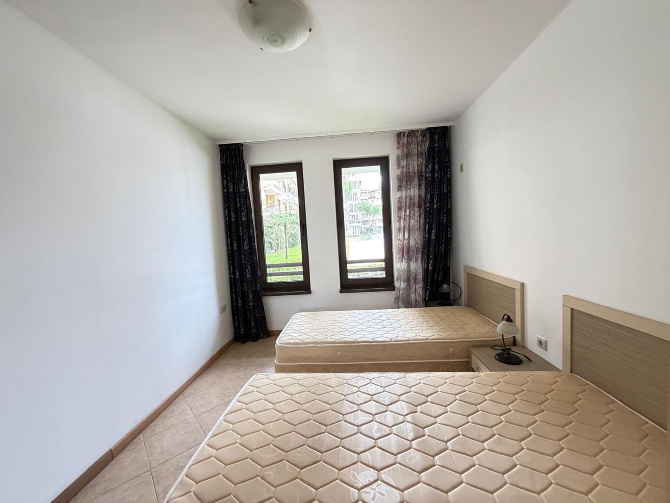 Geräumige Zwei-Zimmer-Wohnung mit direktem Zugang zum eigenen Garten in Sunny Beach – Komfort, Luxus und Gemütlichkeit