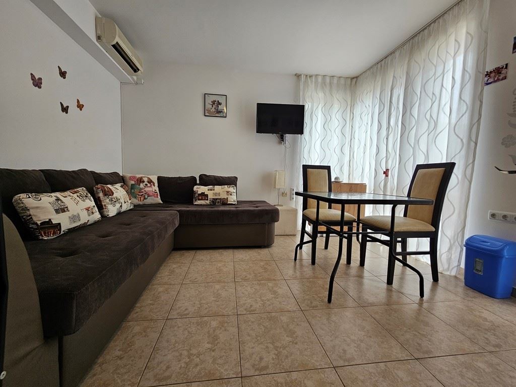 Zweizimmerwohnung mit Meeresatmosphäre im Herzen von Sveti Vlas