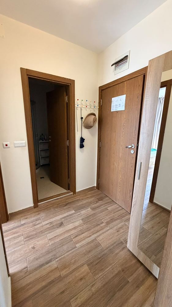 Zweizimmerwohnung mit Panoramablick, nur einen Schritt vom Meer entfernt in Ravda