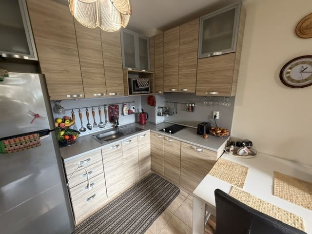 Großzügiges Apartment mit drei Schlafzimmern in Meeresnähe und mit hervorragender Infrastruktur innerhalb der Anlage