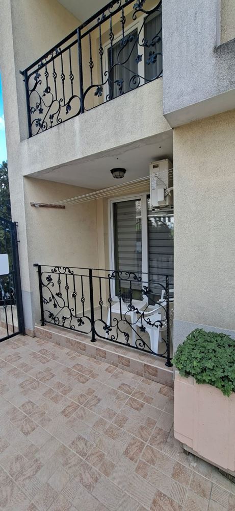 Komfort und Funktionalität am Meer – vollständig möblierte Ein-Zimmer-Wohnung in Sveti Vlas