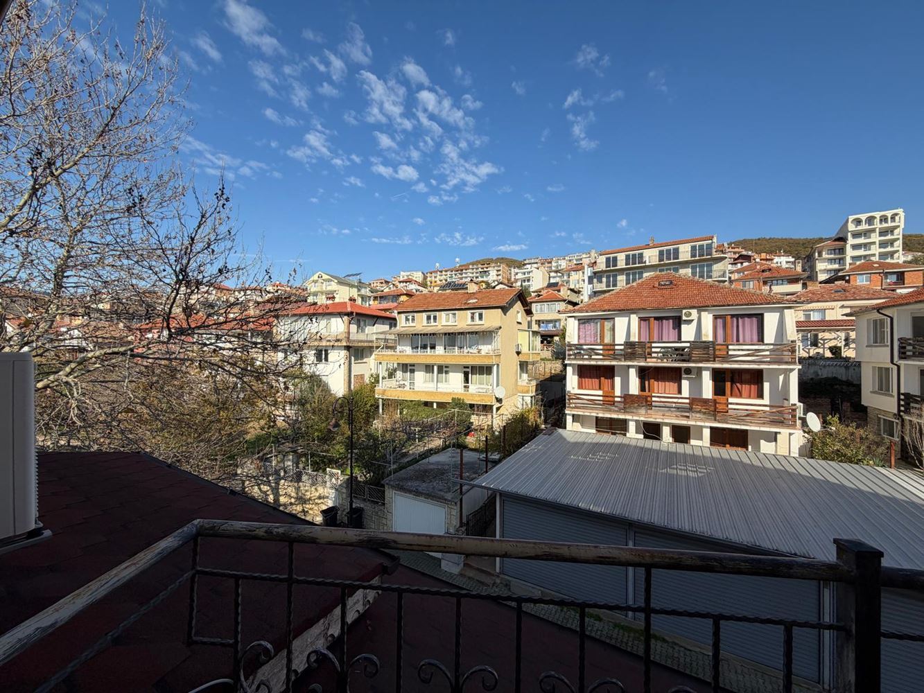Meeresnähe, Gemütlichkeit und Komfort in Sveti Vlas – Zweizimmerwohnung bereit zum Einziehen oder als Investition