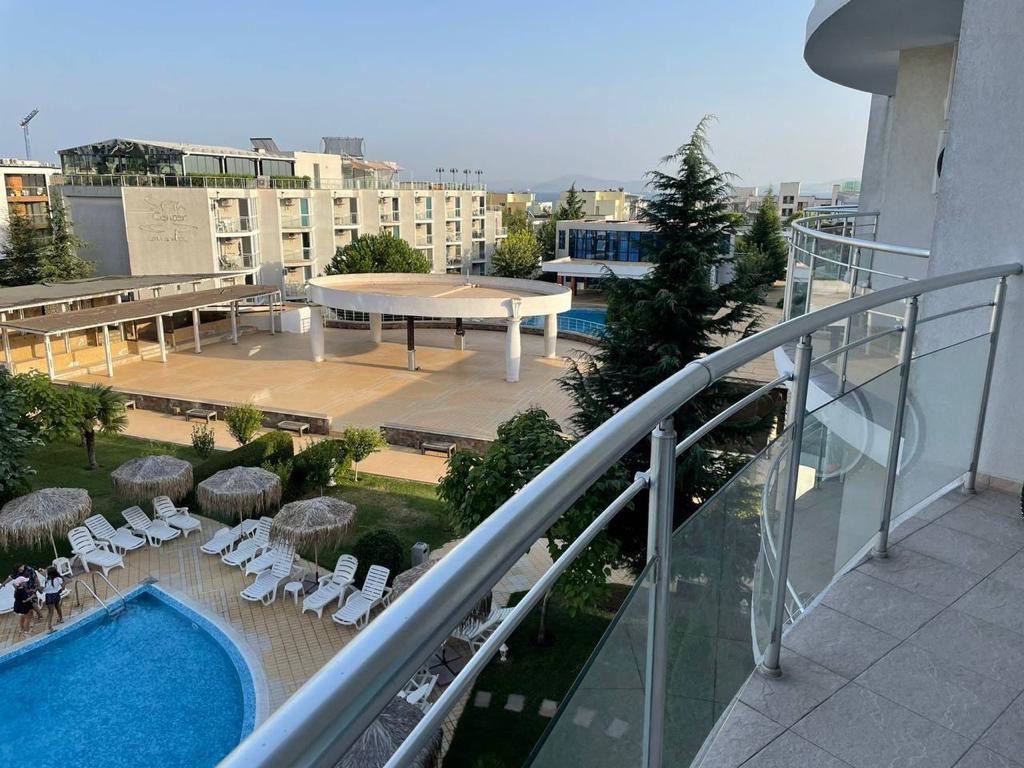 Elegante 2-Zimmer-Wohnung in einer modernen Anlage, 200 m vom Strand in Sarafowo entfernt – Luxus, Komfort und erstklassige Lage