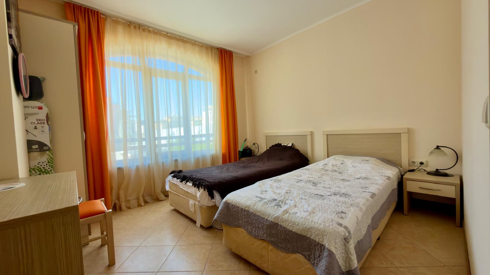 Geräumige Drei-Zimmer-Wohnung in einer luxuriösen Anlage in Sonnenstrand