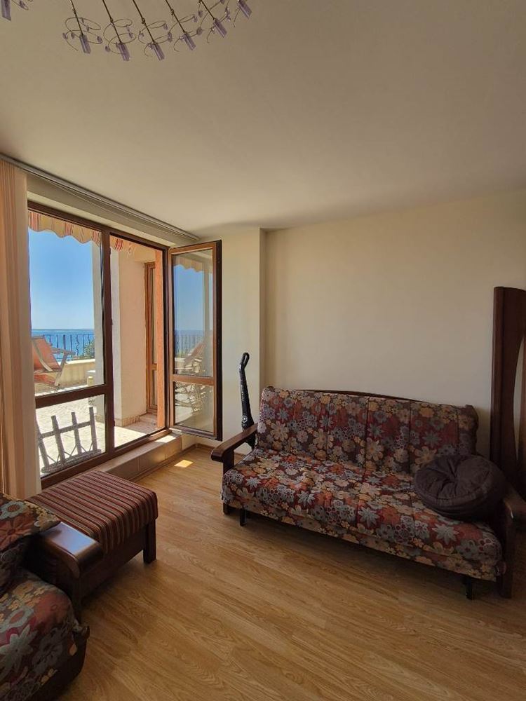 Luxuriöse 2-Zimmer-Wohnung mit Panoramablick auf das Meer in Sweti Wlas – Großzügigkeit, Komfort und prestigeträchtige Lage