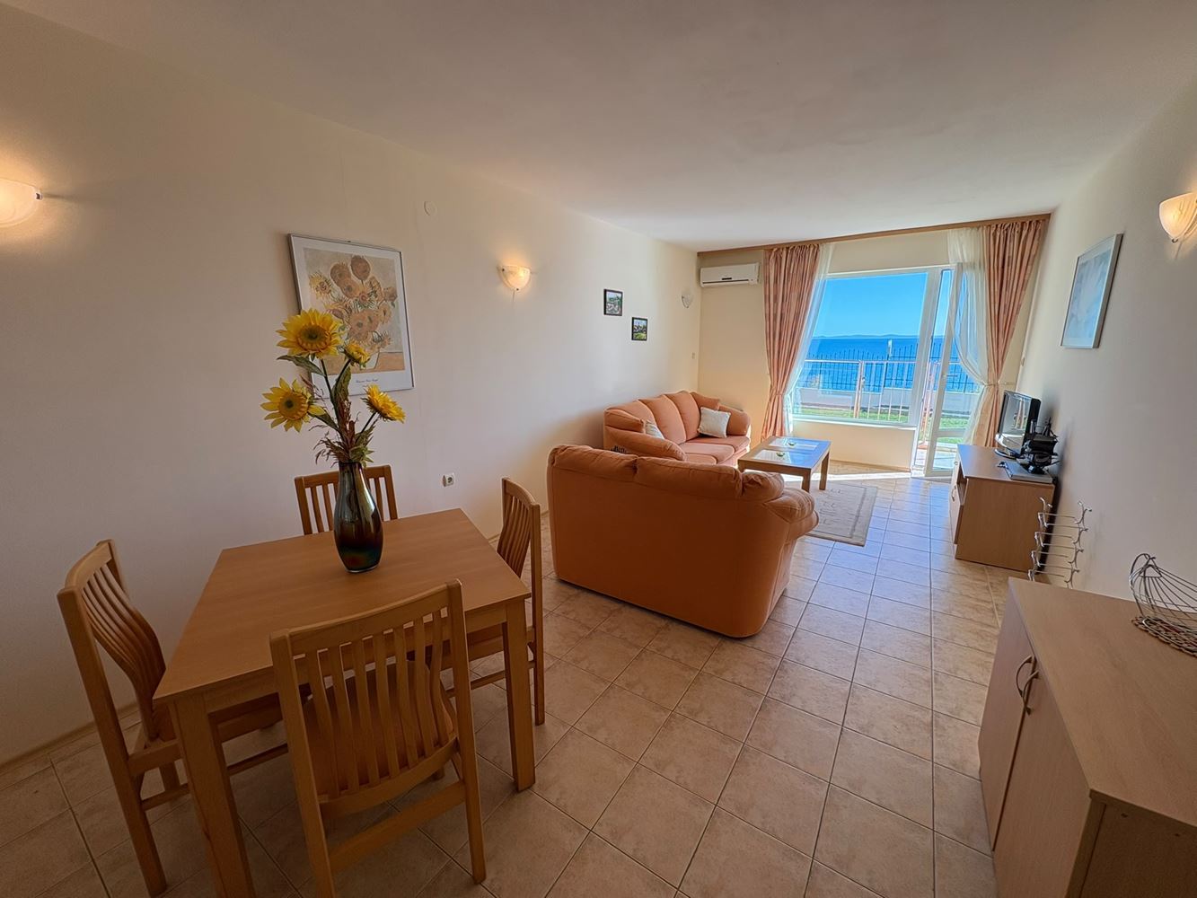 Erste Meereslinie in Sveti Vlas – geräumige Wohnung mit einem Schlafzimmer und Meerblick