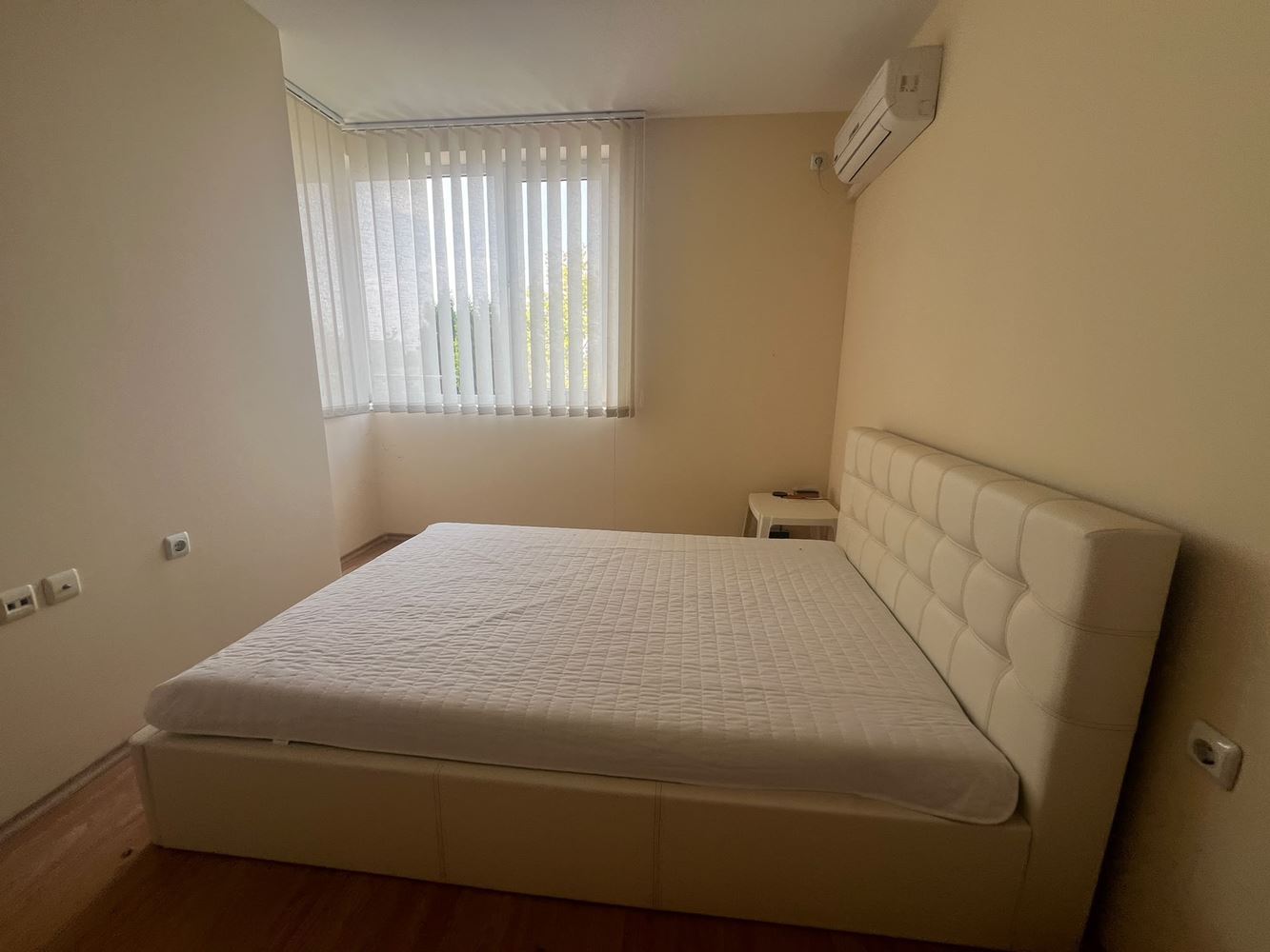 Kompakte Zweizimmerwohnung in einer grünen und ruhigen Anlage in Sonnenstrand