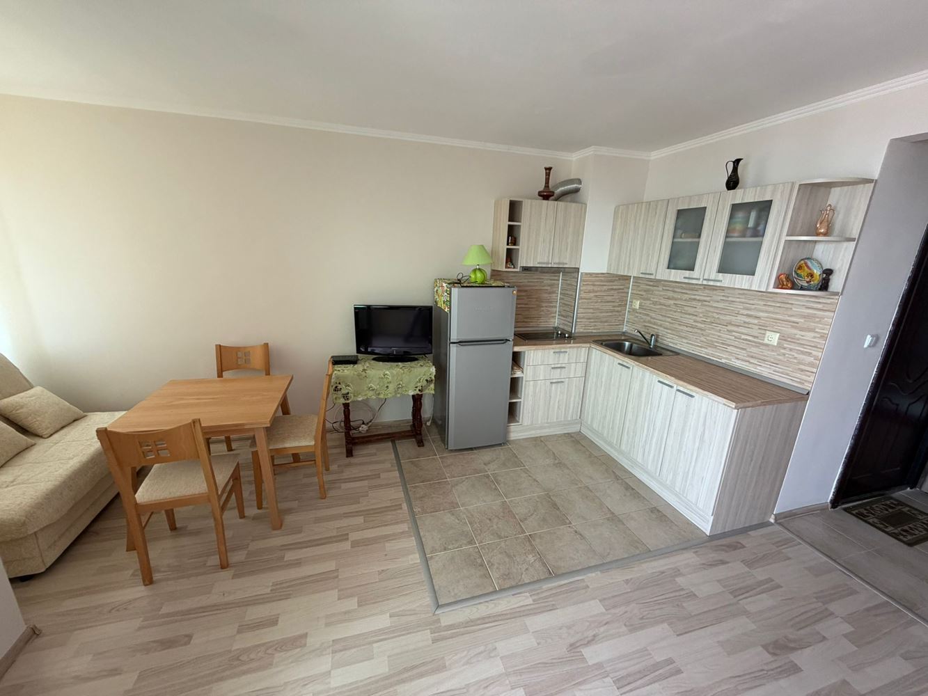 Sveti Vlas: außergewöhnlich geräumiges Studio mit Panoramameerblick