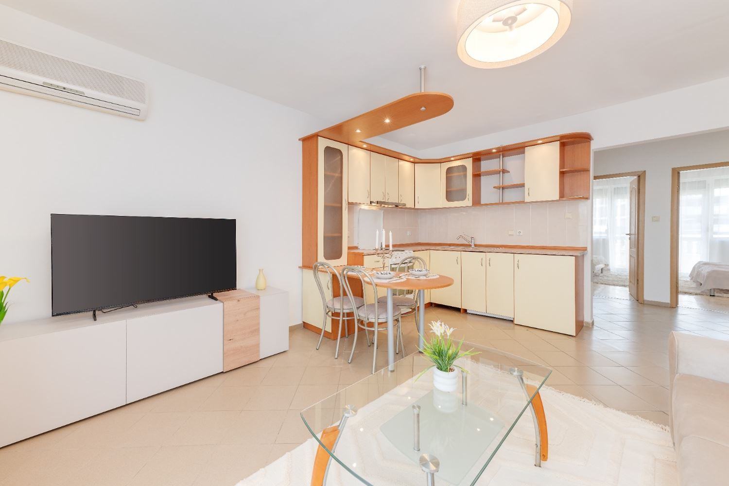 Geräumige Wohnung mit Poolblick in Sonnenstrand – eine ausgezeichnete Wahl für Urlaub und Investition