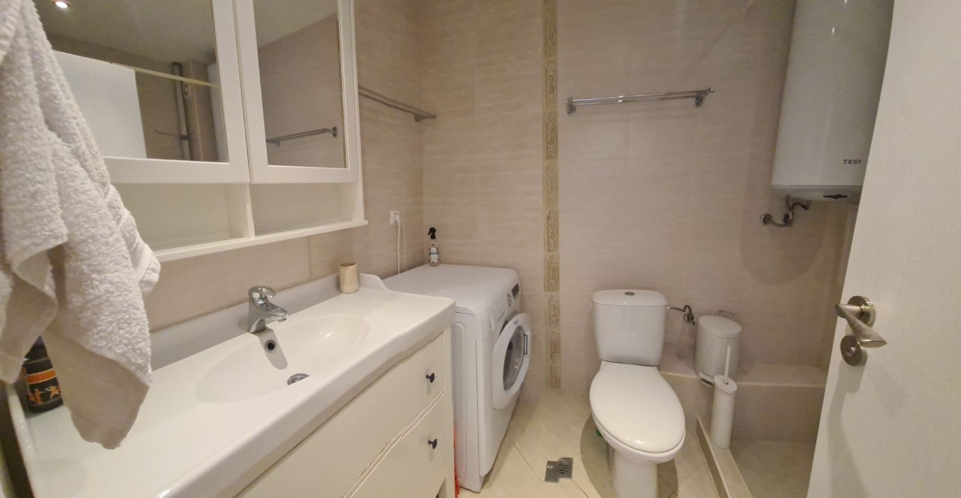 Luxuriöse Drei-Zimmer-Wohnung (Apartment mit zwei Schlafzimmern) in einem Elite-Komplex in Sosopol