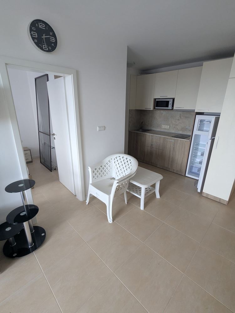 2-Zimmer-Wohnung mit teilweisem Meerblick in einem luxuriösen Komplex mit eigener Infrastruktur in Sozopol