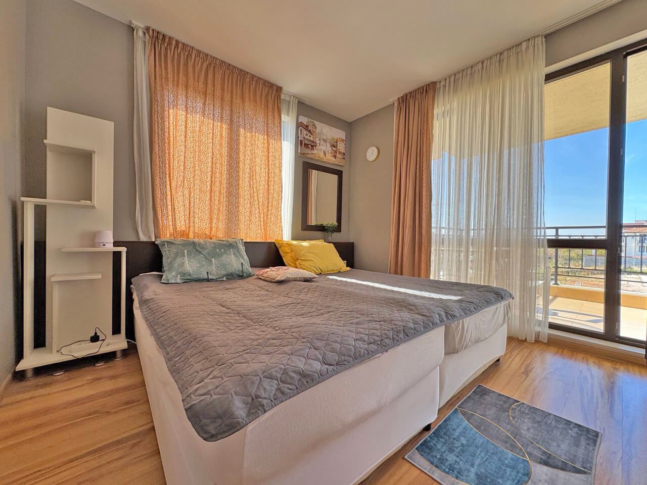 2-Zimmer-Wohnung mit Meerblick in Sveti Vlas – Luxus, Pools und SPA-Einrichtungen das ganze Jahr über