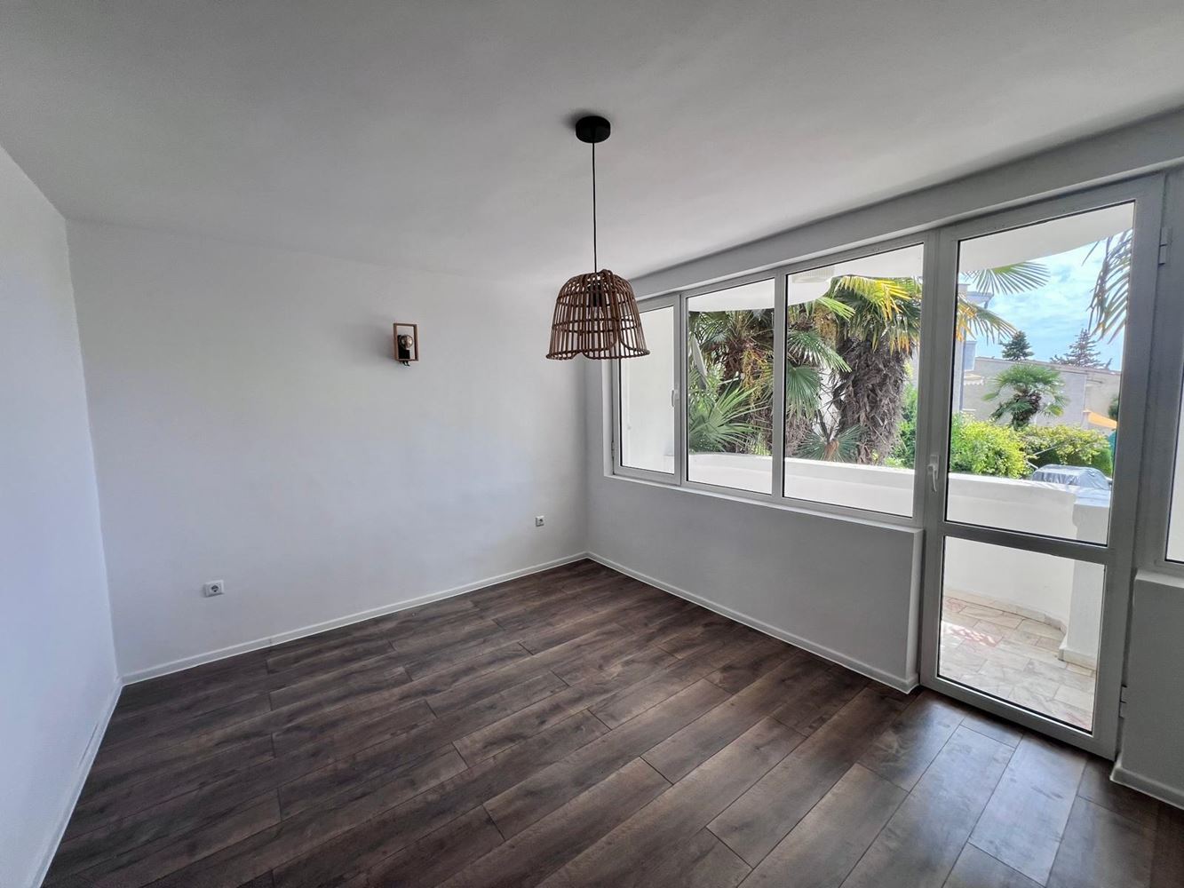 Direkt am Meer in Ravda – Maisonette mit zwei Schlafzimmern, Meerblick und eigenem Stellplatz