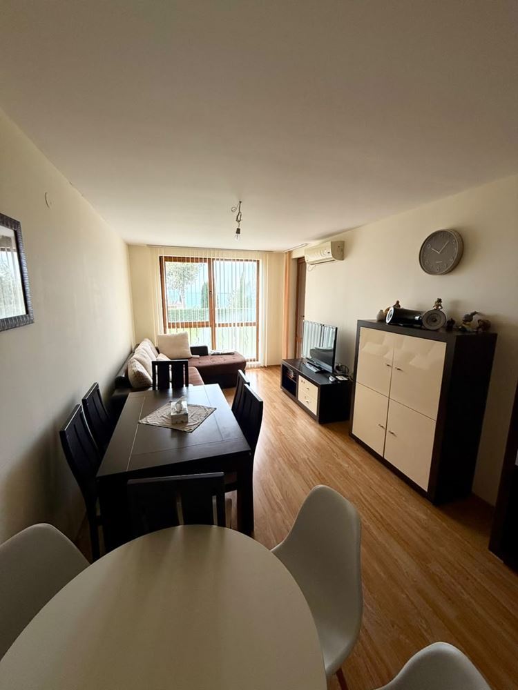 Gemütliche Wohnung in Sveti Vlas im Erdgeschoss – Meer, Berge und luxuriöse Anlage