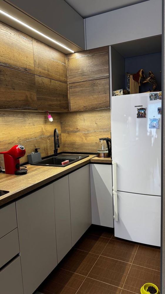 Ein-Zimmer-Wohnung in einem prestigeträchtigen Komplex mit Meer- und Grünblick