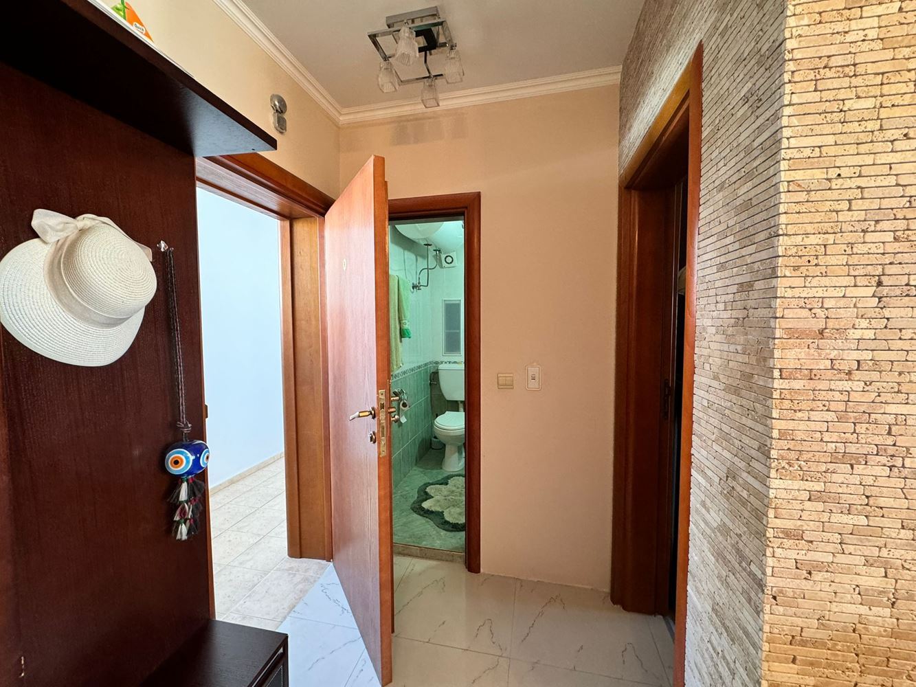 Stilvolle Zwei-Zimmer-Wohnung in einer Eliteanlage im Herzen von Sveti Vlas