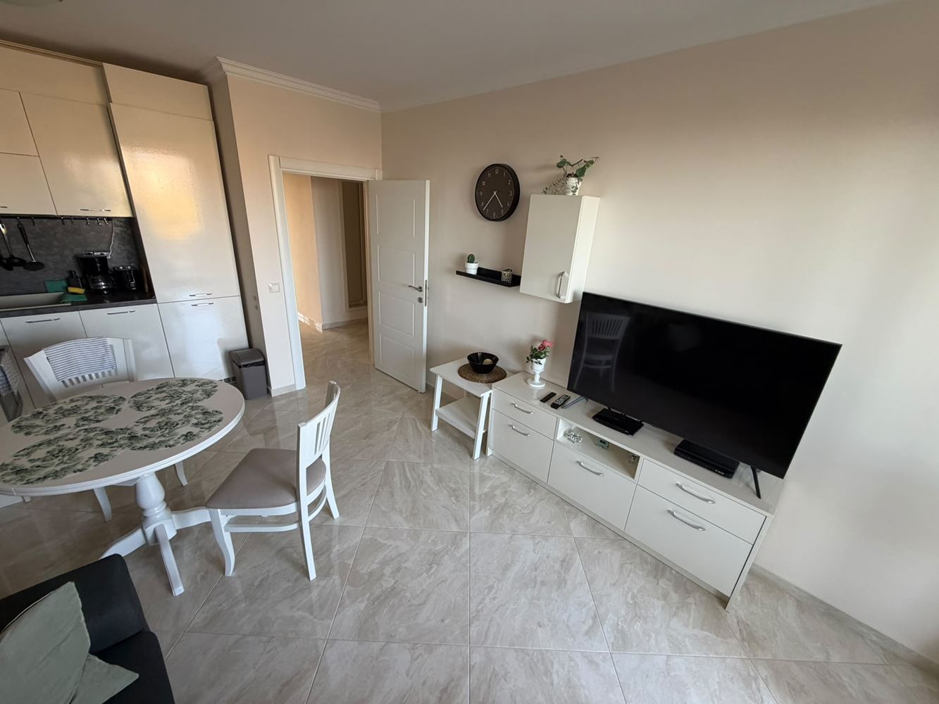 Luxuriöse 2-Zimmer-Wohnung mit Meerblick in Sveti Vlas – stilvolle Immobilie für echten Komfort