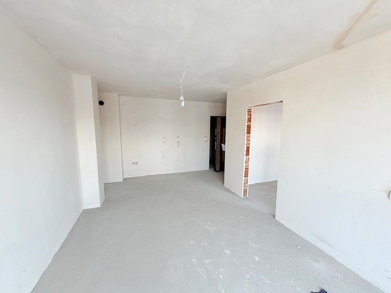 Ein neues Zuhause mit Potenzial und Komfort – 2-Zimmer-Wohnung in einem modernen Gebäude im Wohnviertel Madika