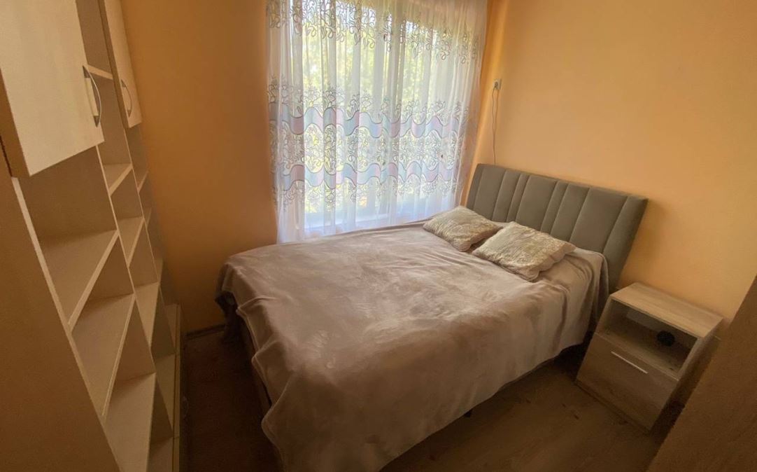 Zwei-Zimmer-Wohnung 50 Meter vom Strand in Ravda – modernes Gebäude, Komfort und ausgezeichnete Lage