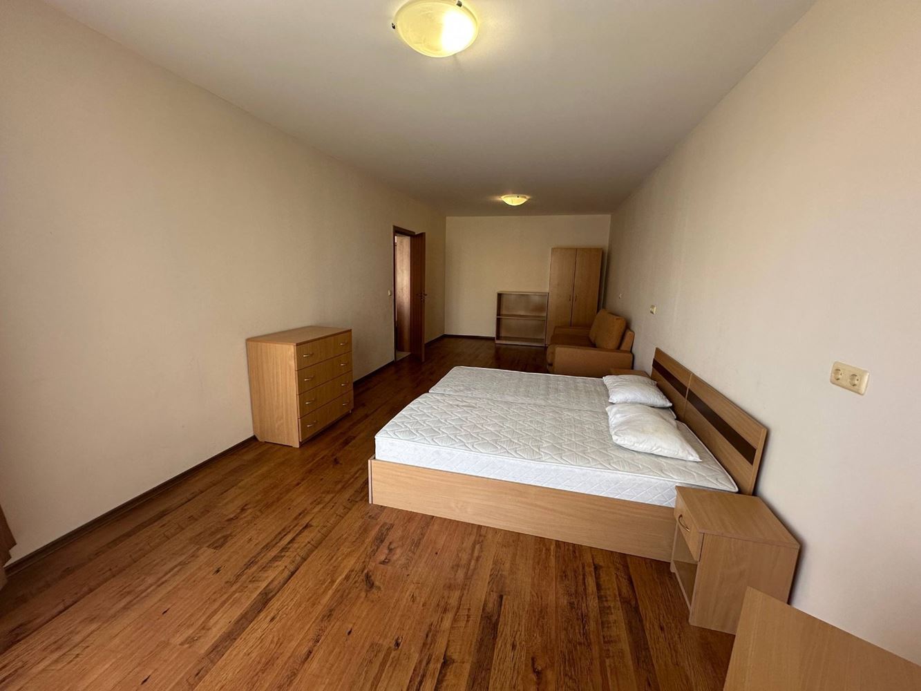 Luxus am Meer in erster Reihe – geräumiges Apartment mit zwei Schlafzimmern und Meerblick in Aheloy