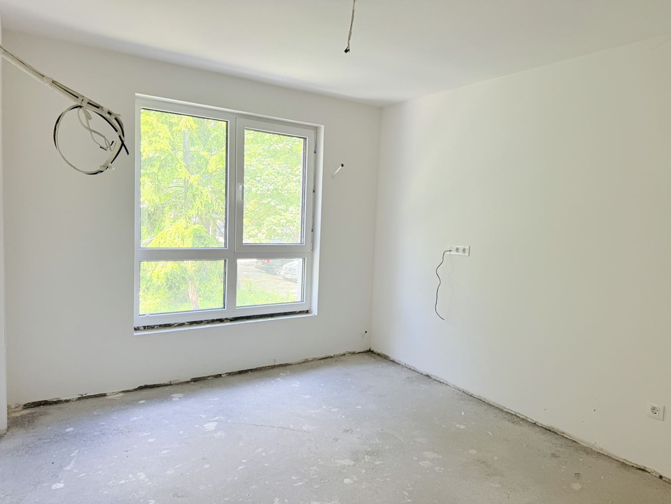 Geräumige Zweizimmerwohnung in einem Neubau mit Akt 16 in Burgas – Komfort, Platz und ausgezeichnete Lage