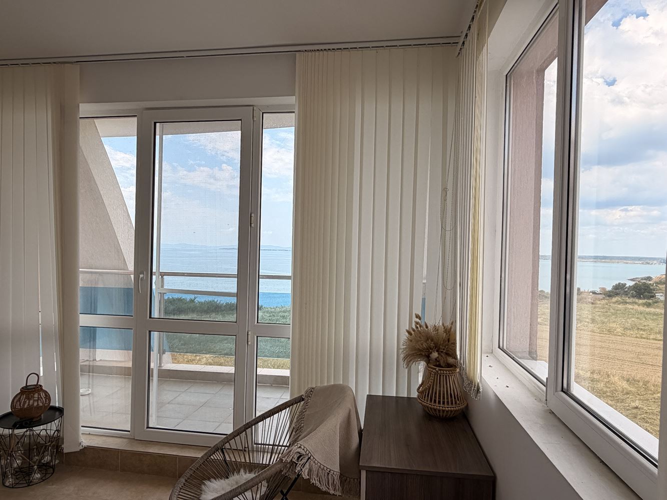 Erste Meereslinie mit herrlichem Meerblick – großzügige 2-Zimmer-Wohnung mit zwei Terrassen