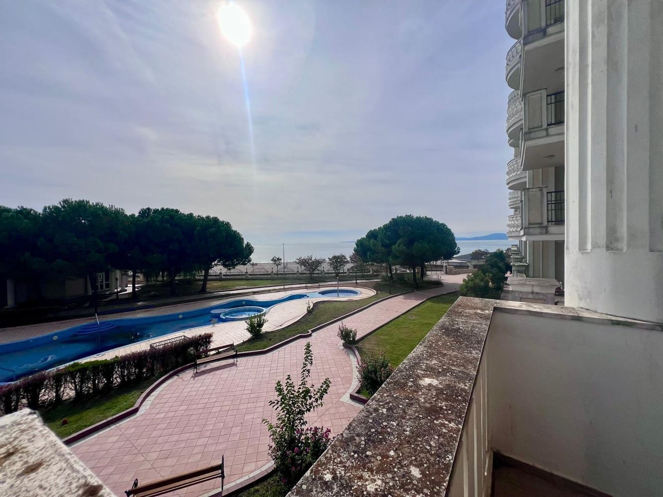 Wohnung in erster Meereslinie mit Meerblick in Pomorie – Luxusurlaub jeden Tag