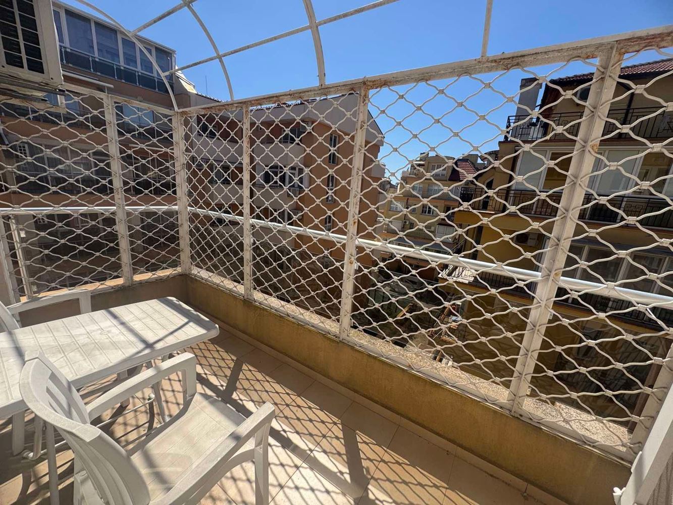 Gemütliches, voll möbliertes Studio 300 m vom Meer in Pomorie – eine ausgezeichnete Investition und Ferienimmobilie