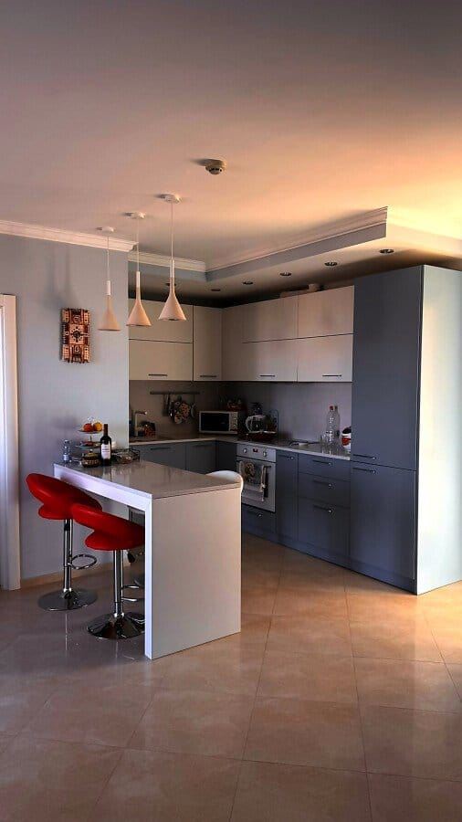 Luxuriöse Zwei-Schlafzimmer-Wohnung mit Panoramablick in Sveti Vlas