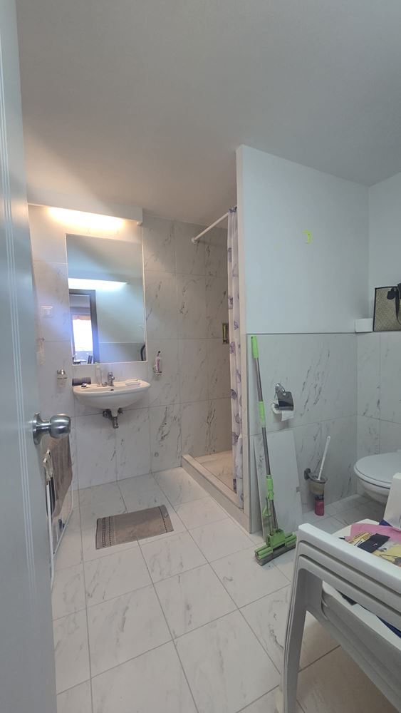 Großes Studio in Sveti Vlas mit hervorragender Fläche, praktischer Lage und bezugsfertig