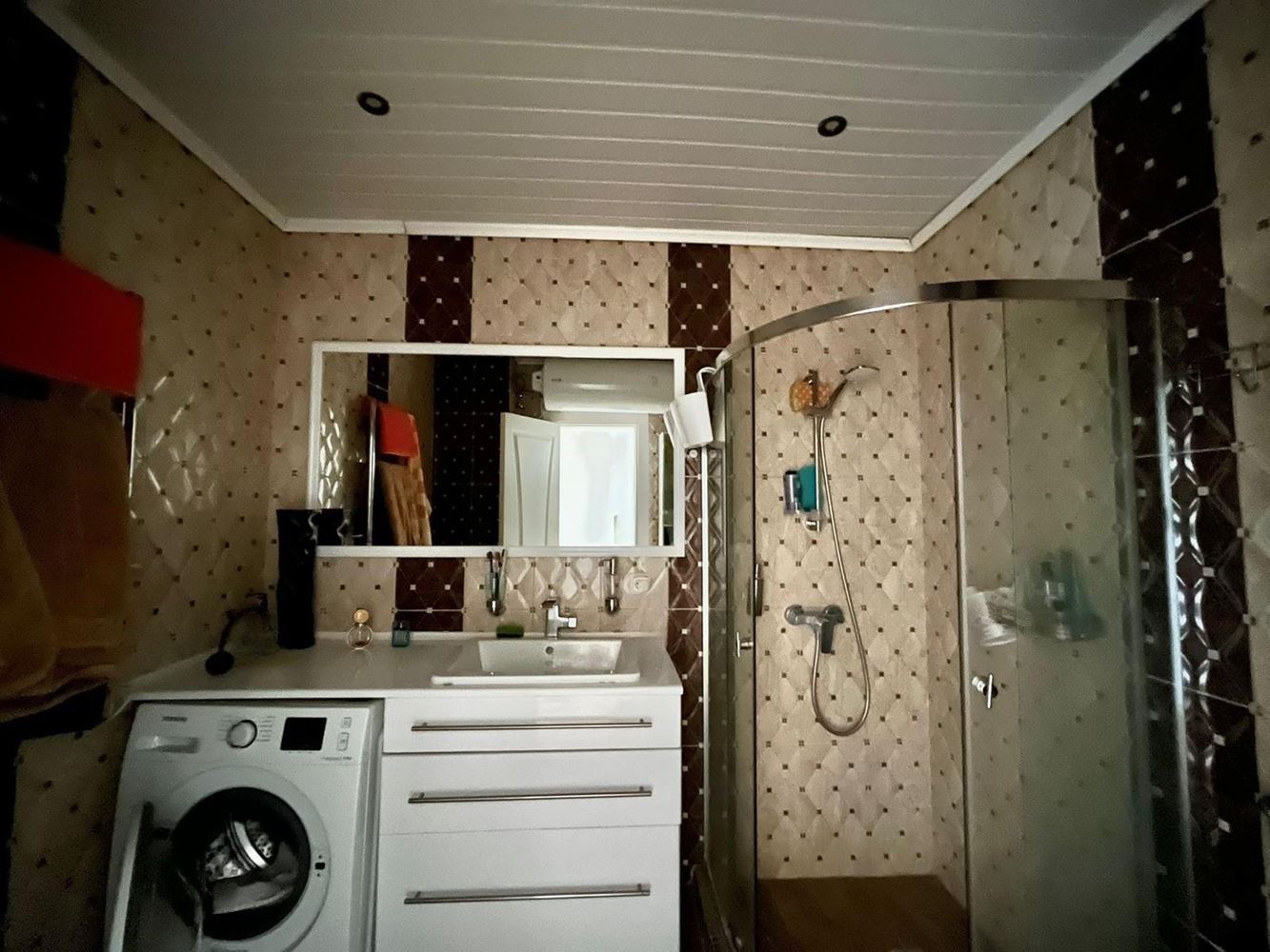 Geräumige 3-Zimmer-Wohnung mit Meerblick in Ravda