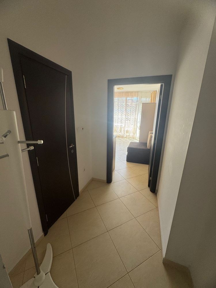 Gemütliches, voll möbliertes Studio 300 m vom Meer in Pomorie – eine ausgezeichnete Investition und Ferienimmobilie